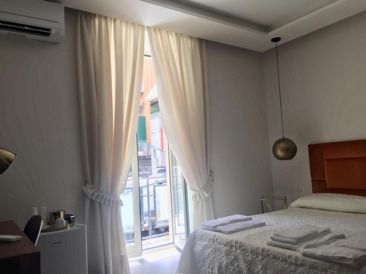 Hotel “A Piazzetta” Neapel Exterior foto